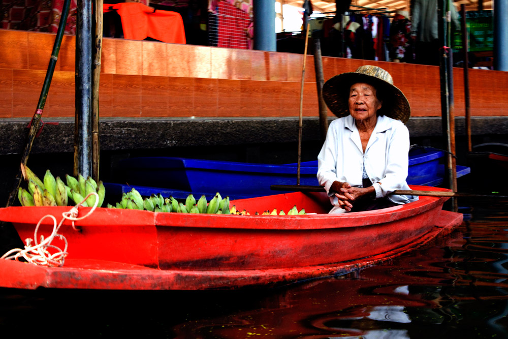 Bangkok-river-market